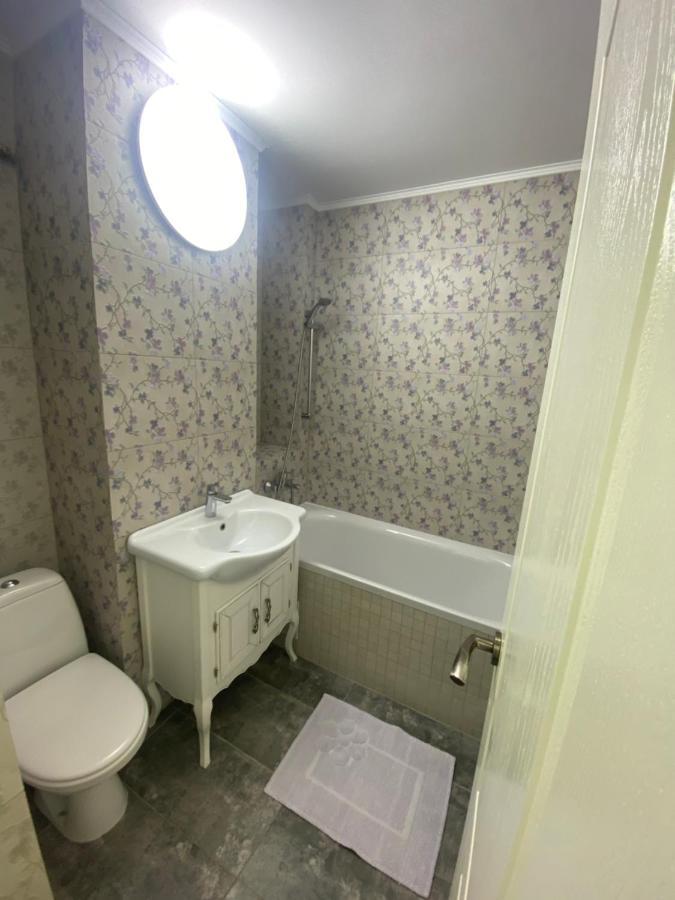 Violetta Apartament Buzău Buitenkant foto