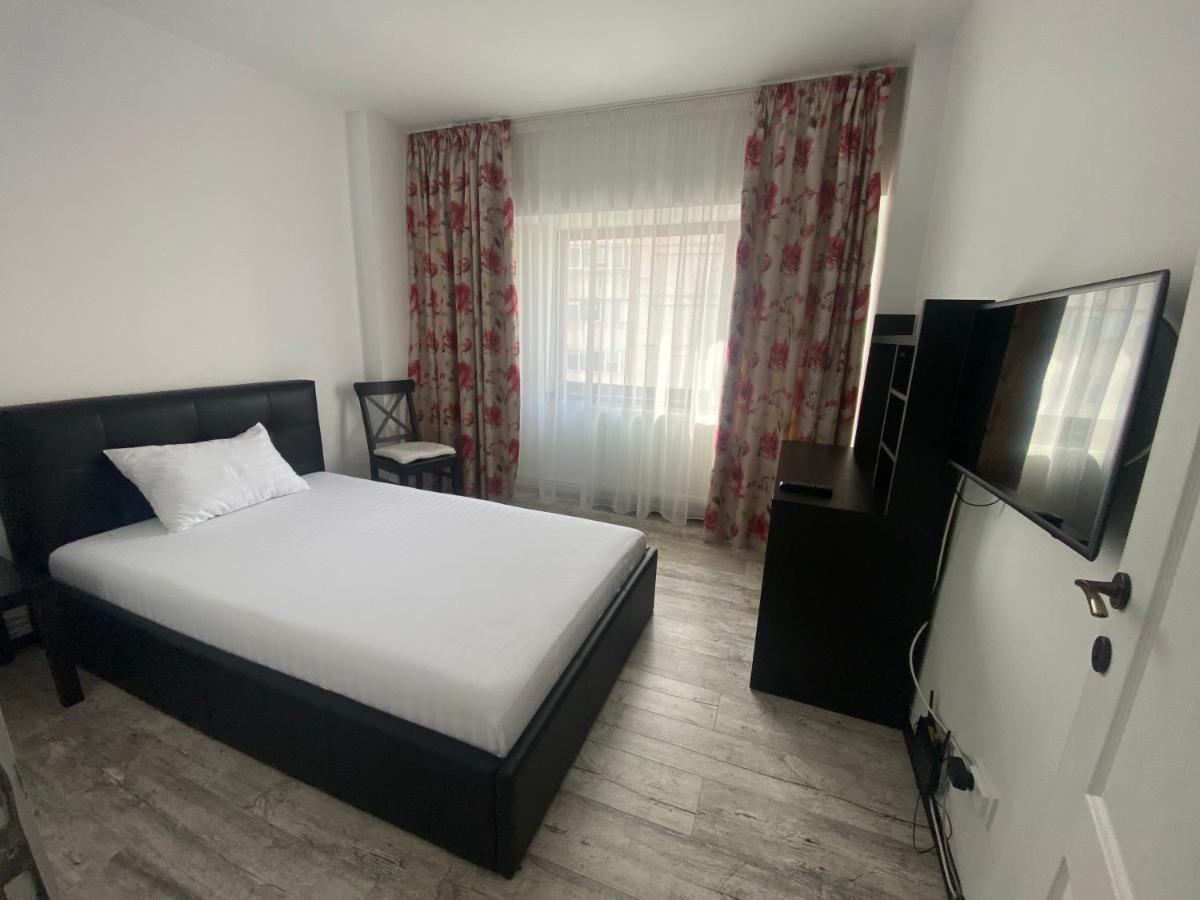 Violetta Apartament Buzău Buitenkant foto